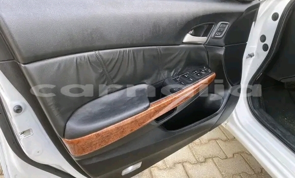 Acheter Occasion Voiture Honda Accord Blanc à Abuja, État de Lagos Acheter Occasion Voiture Honda Accord Blanc à Abuja, État de Lagos