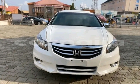 Acheter Occasion Voiture Honda Accord Blanc à Abuja, État de Lagos Acheter Occasion Voiture Honda Accord Blanc à Abuja, État de Lagos