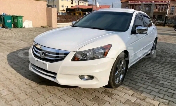 Acheter Occasion Voiture Honda Accord Blanc à Abuja, État de Lagos Acheter Occasion Voiture Honda Accord Blanc à Abuja, État de Lagos