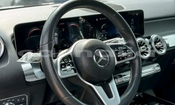 Acheter Occasion Voiture Mercedes-Benz C–Class Noir à Abuja, État de Lagos Acheter Occasion Voiture Mercedes-Benz C–Class Noir à Abuja, État de Lagos