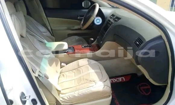 Buy Used Lexus GX White Car in Abuja in Lagos State Buy Used Lexus GX White Car in Abuja in Lagos State