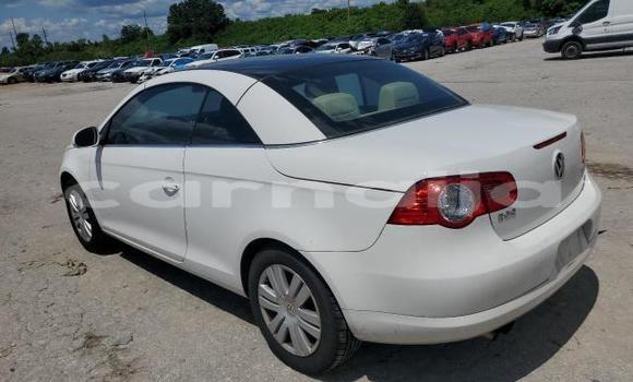 Acheter Neuf Voiture Volkswagen Eos Blanc à Lagos, État de Lagos Acheter Neuf Voiture Volkswagen Eos Blanc à Lagos, État de Lagos