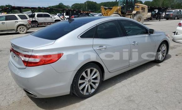 Buy New Hyundai Azera Silver Car in Lagos in Lagos State Buy New Hyundai Azera Silver Car in Lagos in Lagos State
