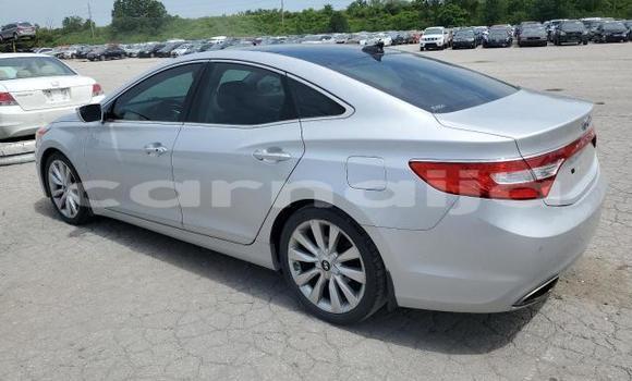 Buy New Hyundai Azera Silver Car in Lagos in Lagos State Buy New Hyundai Azera Silver Car in Lagos in Lagos State