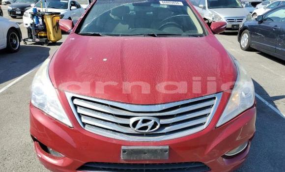 Acheter Neuf Voiture Hyundai Azera Rouge à Badagry, État de Lagos Acheter Neuf Voiture Hyundai Azera Rouge à Badagry, État de Lagos