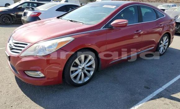 Acheter Neuf Voiture Hyundai Azera Rouge à Badagry, État de Lagos Acheter Neuf Voiture Hyundai Azera Rouge à Badagry, État de Lagos
