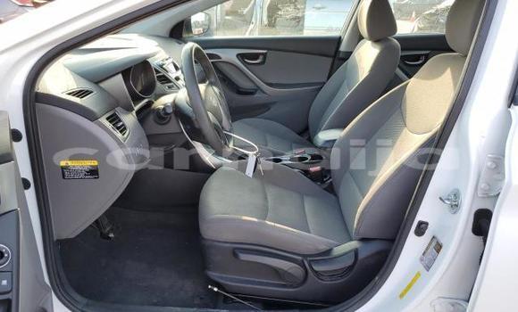 Acheter Neuf Voiture Hyundai Elantra Blanc à Lagos, État de Lagos Acheter Neuf Voiture Hyundai Elantra Blanc à Lagos, État de Lagos