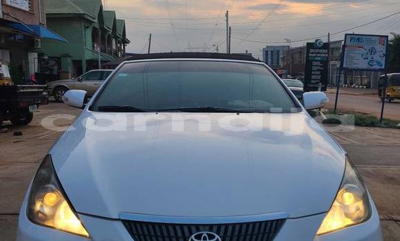Acheter Occasion Voiture Toyota Solara Blanc à Abagana, État d'Anambra