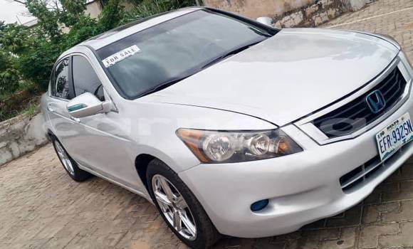 Acheter Occasion Voiture Honda Accord Blanc à Abeokuta, État d'Ogun