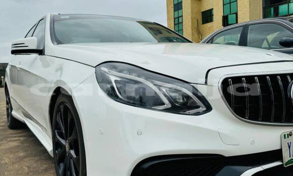 Buy Used Mercedes-Benz E–Class White Car in Abakaliki in Ebonyi State Buy Used Mercedes-Benz E–Class White Car in Abakaliki in Ebonyi State