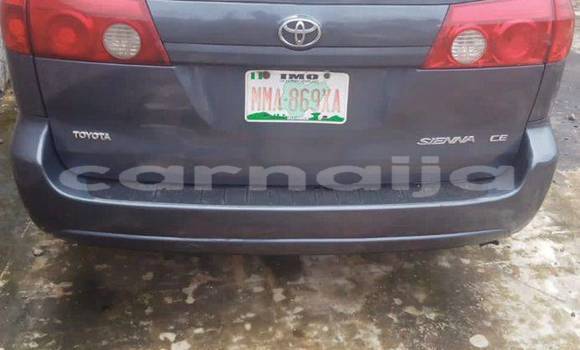 Acheter Occasion Voiture Toyota Sienna Autre à Abejukolo, État de Kogi Acheter Occasion Voiture Toyota Sienna Autre à Abejukolo, État de Kogi