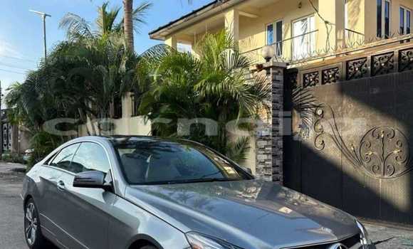Acheter Occasion Voiture Mercedes-Benz E–Class Autre à Abak, État d'Akwa Ibom Acheter Occasion Voiture Mercedes-Benz E–Class Autre à Abak, État d'Akwa Ibom