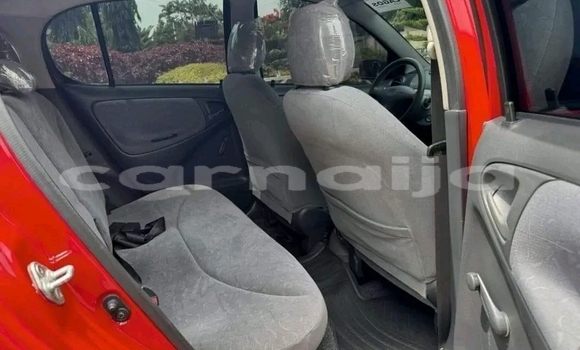 Acheter Neuf Voiture Toyota Yaris Rouge à Bénin, Edo Acheter Neuf Voiture Toyota Yaris Rouge à Bénin, Edo