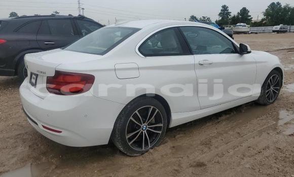 Acheter Neuf Voiture BMW 2-Series Blanc à Lagos, État de Lagos Acheter Neuf Voiture BMW 2-Series Blanc à Lagos, État de Lagos