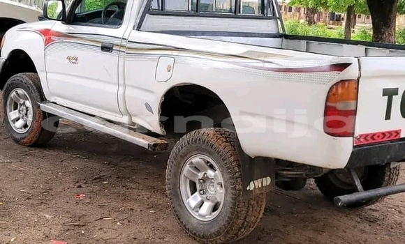 Acheter Occasion Voiture Toyota Hilux Blanc à Ado–Ekiti, État d'Ekiti Acheter Occasion Voiture Toyota Hilux Blanc à Ado–Ekiti, État d'Ekiti