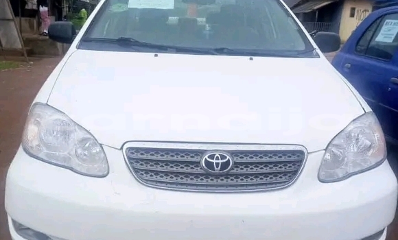 Acheter Occasion Voiture Toyota Corolla Blanc à Abuja, État de Lagos Acheter Occasion Voiture Toyota Corolla Blanc à Abuja, État de Lagos