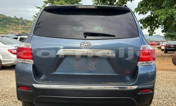 Acheter Occasion Voiture Toyota Highlander Bleu à Abuja, État de Lagos Acheter Occasion Voiture Toyota Highlander Bleu à Abuja, État de Lagos