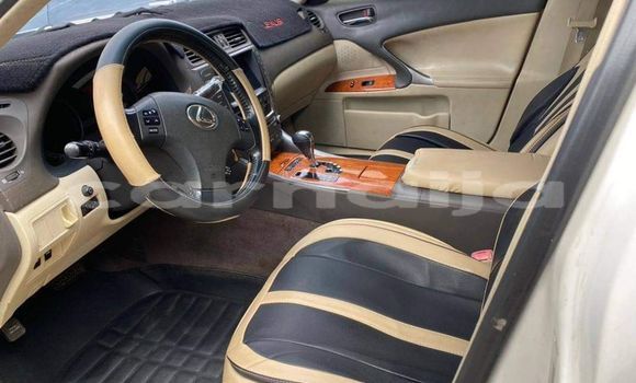 Buy Used Lexus IS White Car in Abuja in Lagos State Buy Used Lexus IS White Car in Abuja in Lagos State