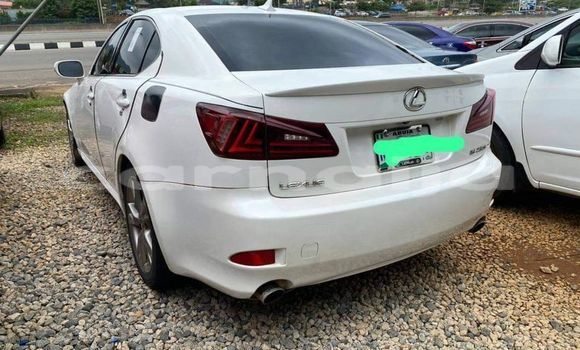 Buy Used Lexus IS White Car in Abuja in Lagos State Buy Used Lexus IS White Car in Abuja in Lagos State