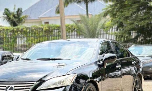 Buy Used Lexus ES Black Car in Abuja in Lagos State