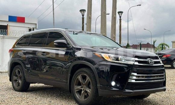 Buy Used Toyota Highlander Black Car in Abuja in Lagos State