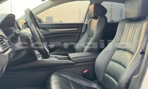 Acheter Occasion Voiture Honda Accord Blanc à Abuja, État de Lagos Acheter Occasion Voiture Honda Accord Blanc à Abuja, État de Lagos