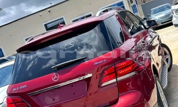 Acheter Occasion Voiture Mercedes-Benz GLC Coupe Rouge à Abuja, État de Lagos Acheter Occasion Voiture Mercedes-Benz GLC Coupe Rouge à Abuja, État de Lagos