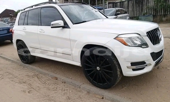 Buy Used Mercedes-Benz AMG GLC White Car in Abuja in Lagos State Buy Used Mercedes-Benz AMG GLC White Car in Abuja in Lagos State
