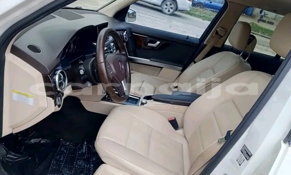 Buy Used Mercedes-Benz AMG GLC White Car in Abuja in Lagos State Buy Used Mercedes-Benz AMG GLC White Car in Abuja in Lagos State