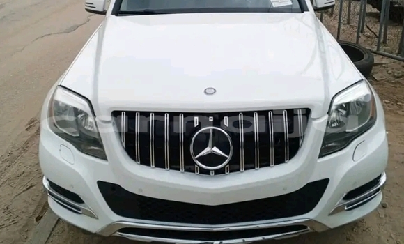 Buy Used Mercedes-Benz AMG GLC White Car in Abuja in Lagos State Buy Used Mercedes-Benz AMG GLC White Car in Abuja in Lagos State