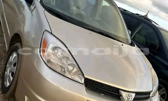 Buy Used Toyota Sienna Other Car in Abakaliki in Ebonyi State