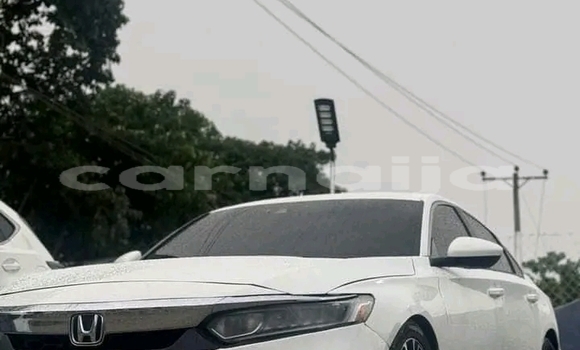 Acheter Occasion Voiture Honda Accord Blanc à Abuja, État de Lagos Acheter Occasion Voiture Honda Accord Blanc à Abuja, État de Lagos