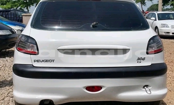 Acheter Occasion Voiture Peugeot 206 Blanc à Abakaliki, État d'Ebonyi Acheter Occasion Voiture Peugeot 206 Blanc à Abakaliki, État d'Ebonyi