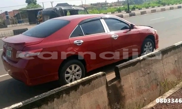 Acheter Occasion Voiture Toyota Camry Rouge à Abuja, État de Lagos Acheter Occasion Voiture Toyota Camry Rouge à Abuja, État de Lagos