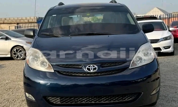 Acheter Occasion Voiture Toyota Sienna Noir à Abuja, État de Lagos Acheter Occasion Voiture Toyota Sienna Noir à Abuja, État de Lagos
