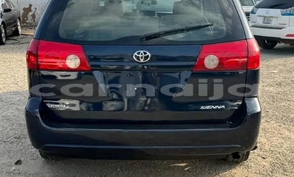 Acheter Occasion Voiture Toyota Sienna Noir à Abuja, État de Lagos Acheter Occasion Voiture Toyota Sienna Noir à Abuja, État de Lagos