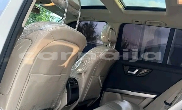 Acheter Occasion Voiture Mercedes-Benz GLK–Class Blanc à Lagos, État de Lagos Acheter Occasion Voiture Mercedes-Benz GLK–Class Blanc à Lagos, État de Lagos