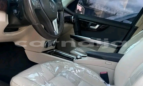 Acheter Occasion Voiture Mercedes-Benz GLK–Class Blanc à Lagos, État de Lagos Acheter Occasion Voiture Mercedes-Benz GLK–Class Blanc à Lagos, État de Lagos