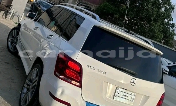 Acheter Occasion Voiture Mercedes-Benz GLK–Class Blanc à Lagos, État de Lagos Acheter Occasion Voiture Mercedes-Benz GLK–Class Blanc à Lagos, État de Lagos