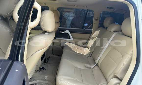 Acheter Occasion Voiture Toyota Land Cruiser Blanc à Lagos, État de Lagos Acheter Occasion Voiture Toyota Land Cruiser Blanc à Lagos, État de Lagos