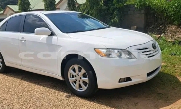 Acheter Occasion Voiture Toyota Camry Blanc à Abuja, État de Lagos Acheter Occasion Voiture Toyota Camry Blanc à Abuja, État de Lagos