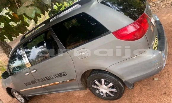 Acheter Occasion Voiture Toyota Sienna Autre à Abakaliki, État d'Ebonyi Acheter Occasion Voiture Toyota Sienna Autre à Abakaliki, État d'Ebonyi