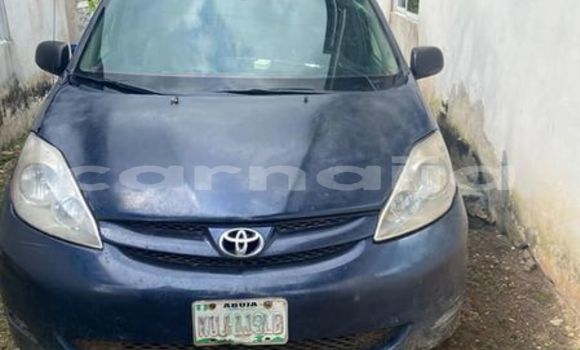 Buy Used Toyota Sienna Other Car in Lagos in Lagos State