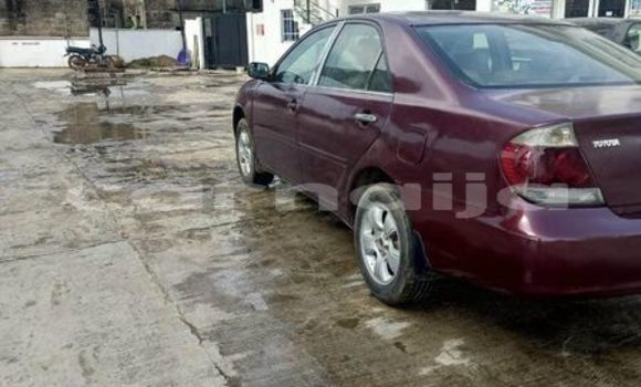 Acheter Occasion Voiture Toyota Camry Rouge à Ibadan, État d'Oyo Acheter Occasion Voiture Toyota Camry Rouge à Ibadan, État d'Oyo