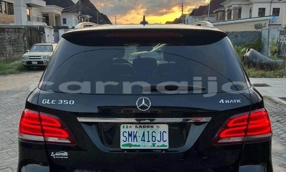 Acheter Occasion Voiture Mercedes-Benz ML–Class Bleu à Lagos, État de Lagos Acheter Occasion Voiture Mercedes-Benz ML–Class Bleu à Lagos, État de Lagos