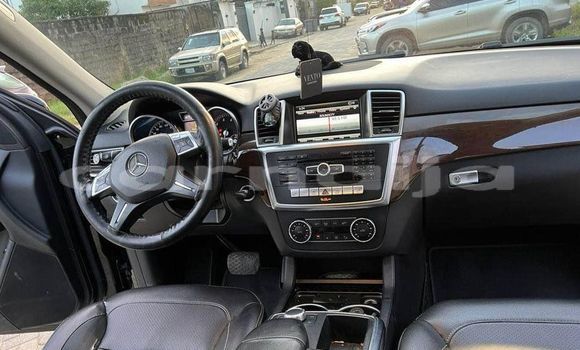 Acheter Occasion Voiture Mercedes-Benz ML–Class Bleu à Lagos, État de Lagos Acheter Occasion Voiture Mercedes-Benz ML–Class Bleu à Lagos, État de Lagos