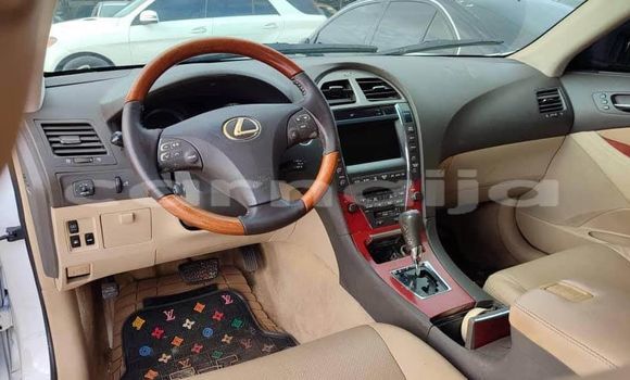 Buy Used Lexus ES White Car in Lagos in Lagos State Buy Used Lexus ES White Car in Lagos in Lagos State