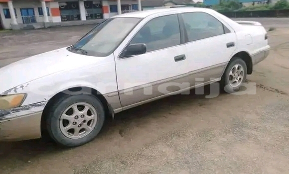 Acheter Occasion Voiture Toyota Corolla Blanc à Abuja, État de Lagos Acheter Occasion Voiture Toyota Corolla Blanc à Abuja, État de Lagos