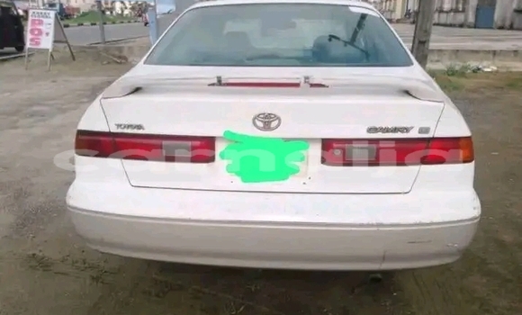 Acheter Occasion Voiture Toyota Corolla Blanc à Abuja, État de Lagos Acheter Occasion Voiture Toyota Corolla Blanc à Abuja, État de Lagos