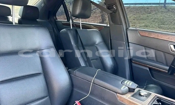 Buy Used Mercedes-Benz CLK-klasse Black Car in Abuja in Lagos State